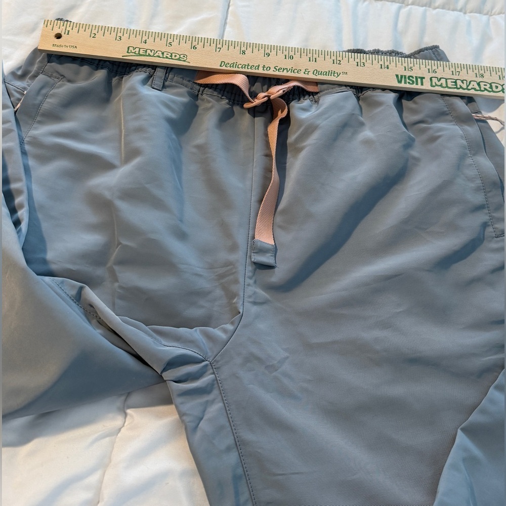 Fabletics Wander Hike Pants Womens XL Gray Belt Pockets Anti Chafe Athleisure - Picture 13 of 16